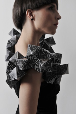 ORIGAMI ARTIST AND FREELANCE INSTRUCTOR IN SINGAPORE: ORIGAMI FASHION ...