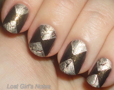 hourglass triangle manicure with crackle nail polish