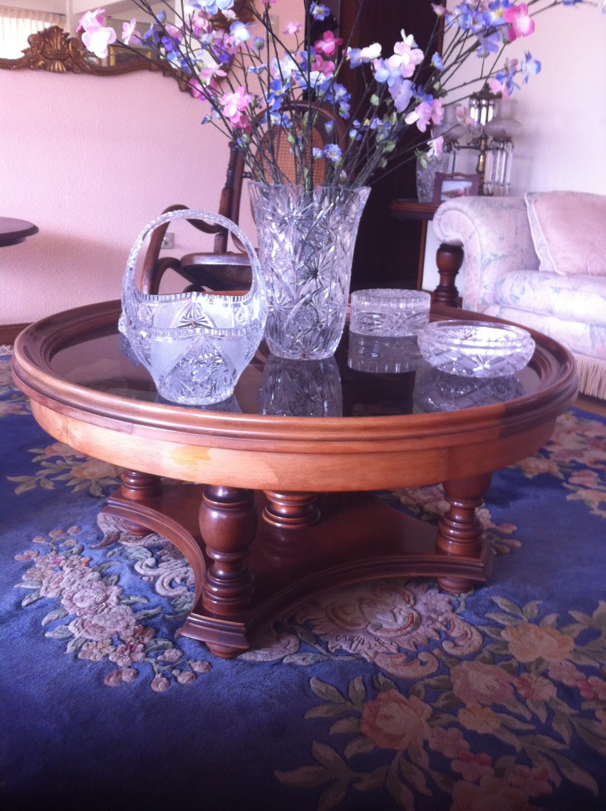 Galeria Parilli Arjona Finos muebles y algo más...