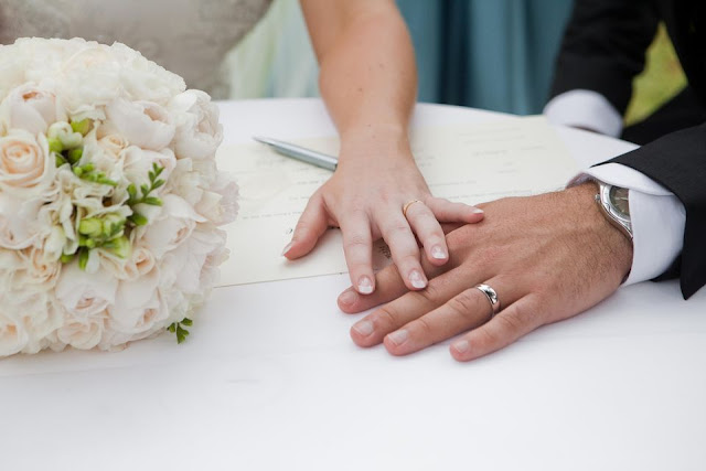 Lộ mặt gã Việt kiều cưới con gái đại gia nhằm âm mưu thâu tóm tài sản Lộ mặt gã Việt kiều cưới con gái đại gia nhằm âm mưu thâu tóm tài sản