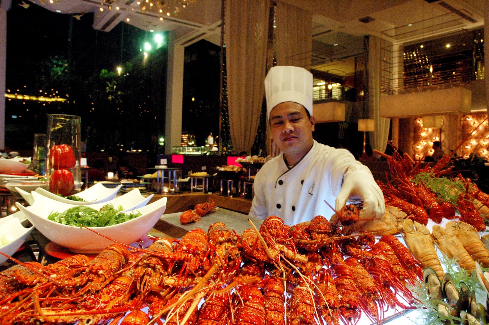 DUDE FOR FOOD Awesome Lobster Buffet at Diamond Hotel's Corniche