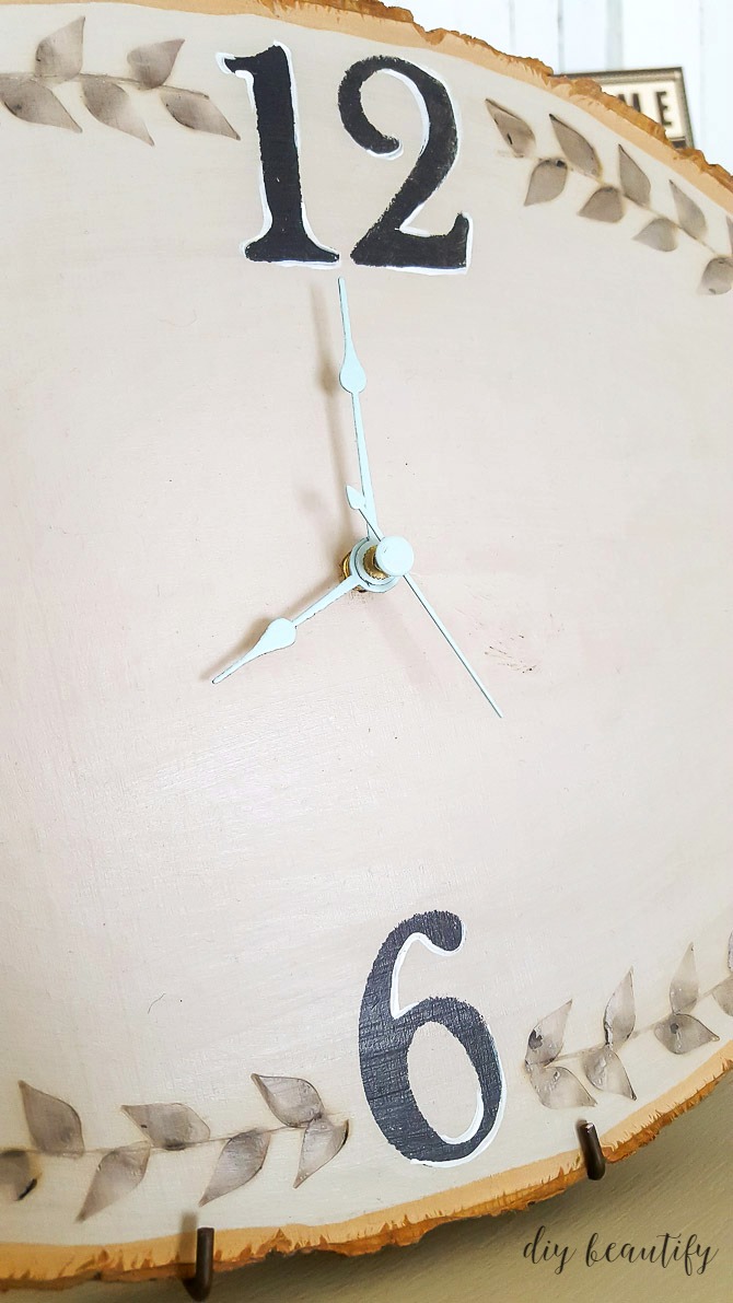 How to Make a Wood Slice Clock DIY Beautify Creating Beauty at Home