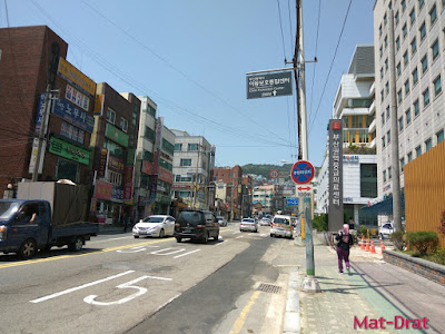 Gamcheon Culture Village Tempat Menarik di Busan Korea Gamcheon Culture Village Tempat Menarik di Busan Korea