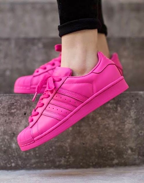 Athleisure Street Style: 101 Ways to Wear Adidas - Modern Wife Life