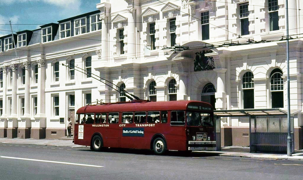 transpress nz Wellington trolley bus
