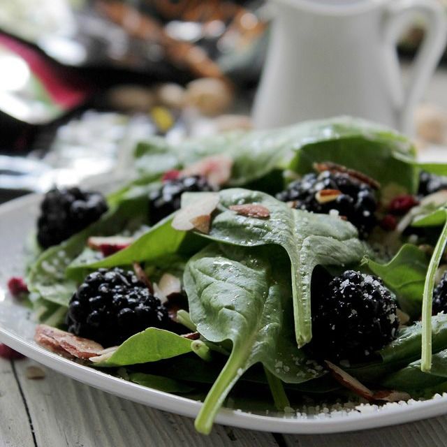 Spinach Blackberry Salad