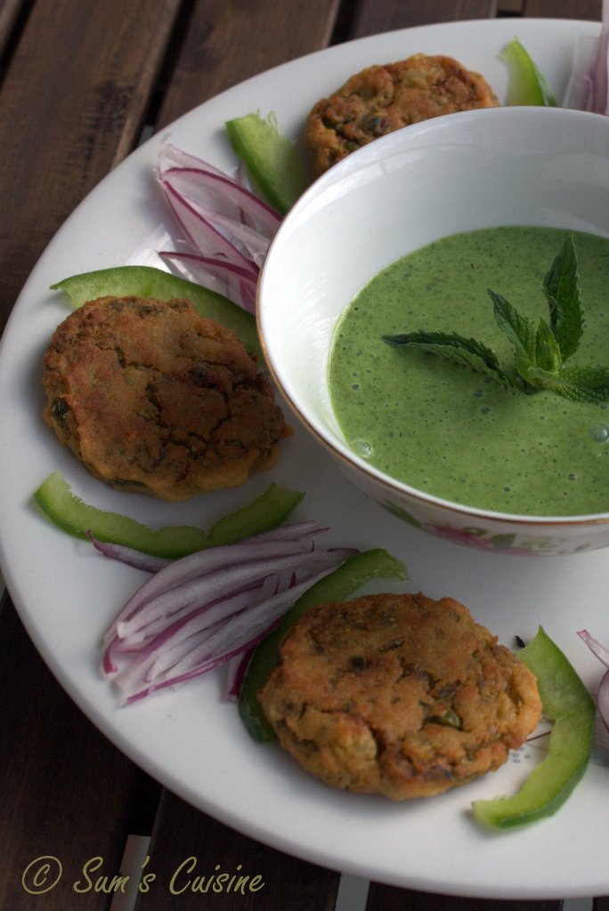 Sum's Cuisine Baked Aloo Tikki with Green Chutney