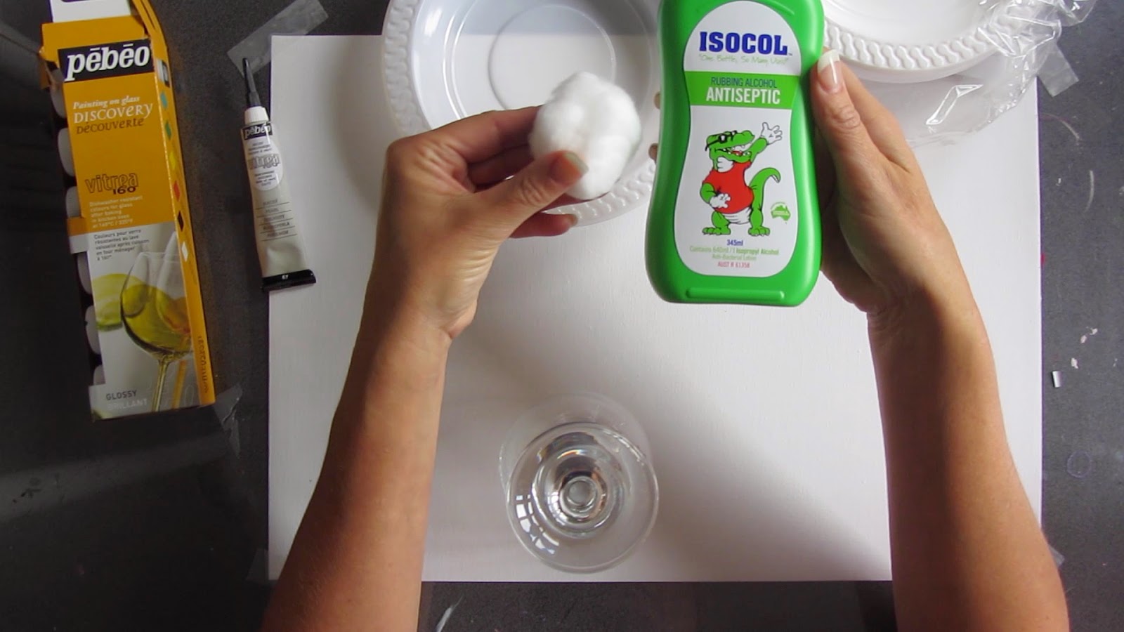 Crafty Crusaders Stained Wine Glasses with Pebeo Vitrea 160