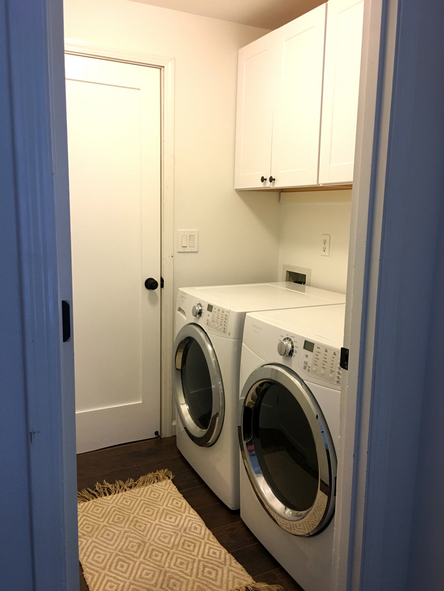 $206 laundry room update and cabinets! / Create / Enjoy