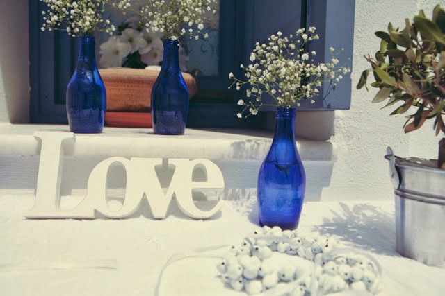 Una Boda Blanca y Azul en Santorini.