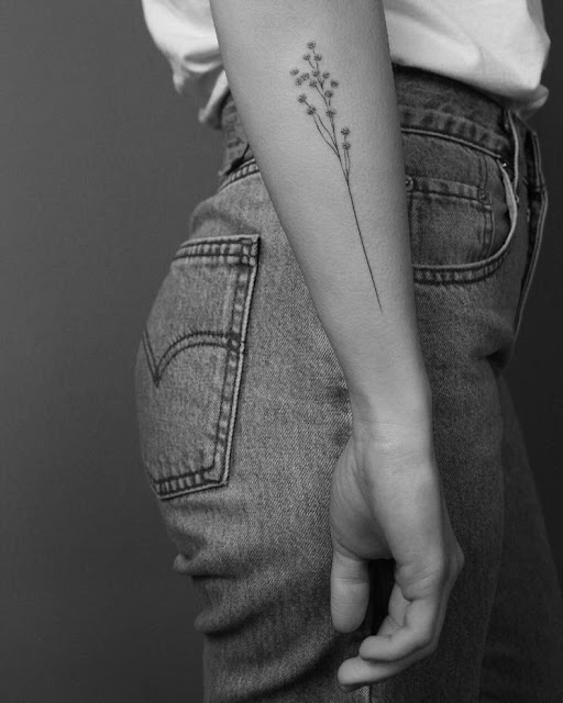 Mini tatuagens de flores para as mulheres Mini tatuagens de flores para as mulheres