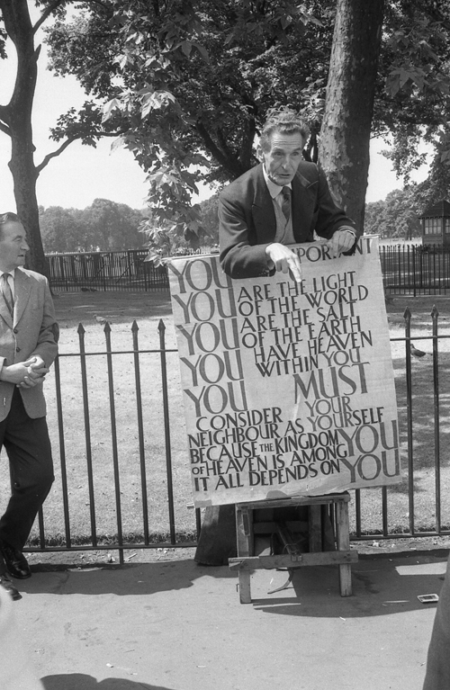 ON THE ROAD Archives Hyde Park, Speaker's Corner. London, 1967