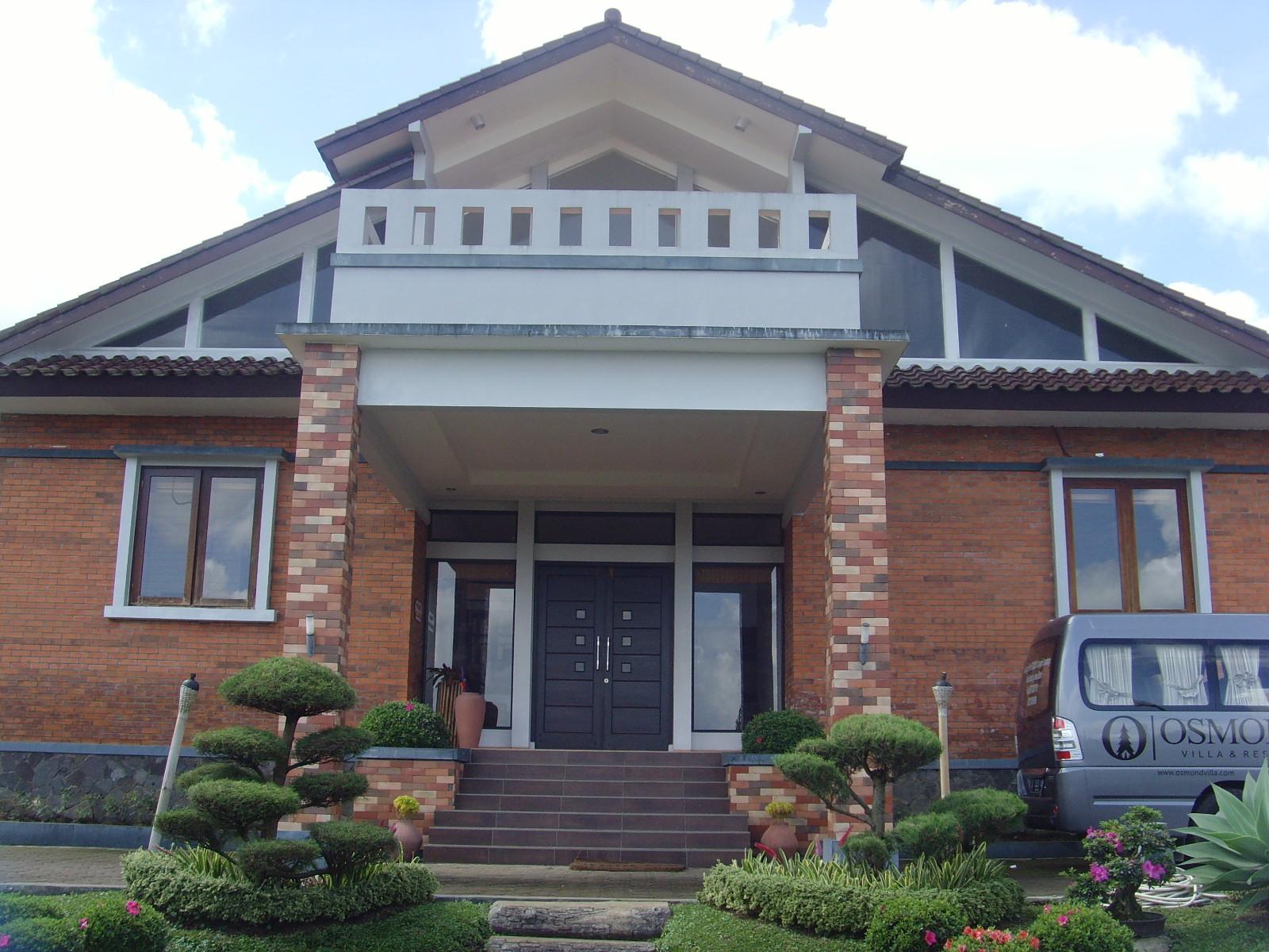 SEWA VILLA BANDUNG & RESORT LEMBANG BANDUNG BUNGALOW HOTEL ...