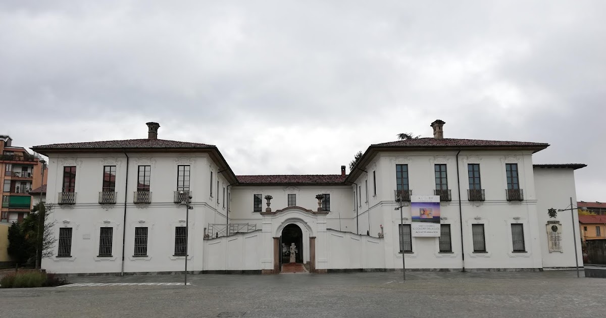 Olonaweb Busto Arsizio nuova piazza Vittorio Emanuele II Olonaweb Busto Arsizio nuova piazza Vittorio Emanuele II