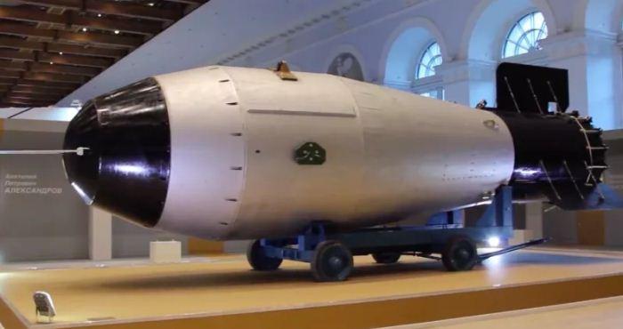Tsar Bomba, Begitu Dahsyat Sehingga Tak Mungkin Menggunakannya | Artileri