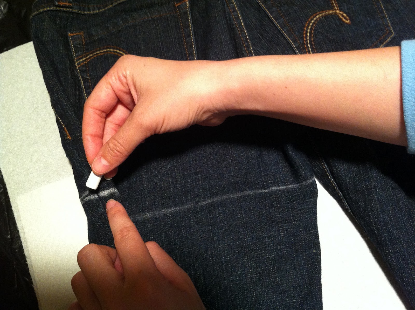 Ivy & Me Apparel: How to make distressed jean shorts