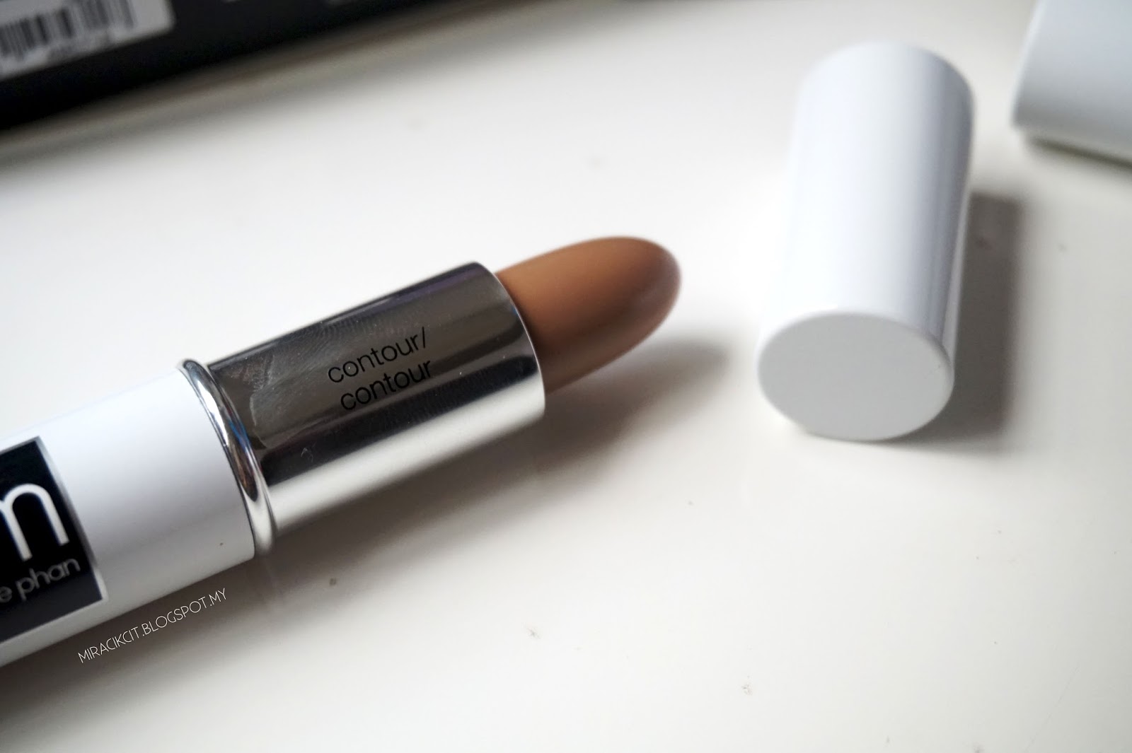 em cosmetics contour stick terra