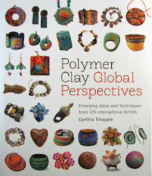 Libro de Cynthia Tinapple