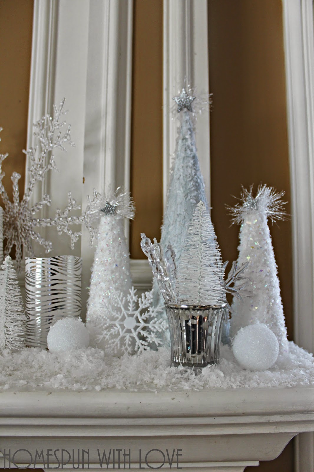 Homespun With Love: Simple Cone White Christmas Trees
