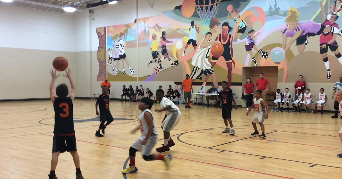 Sports Warren's YMCA 3rd and 4th Grade Basketball Compete