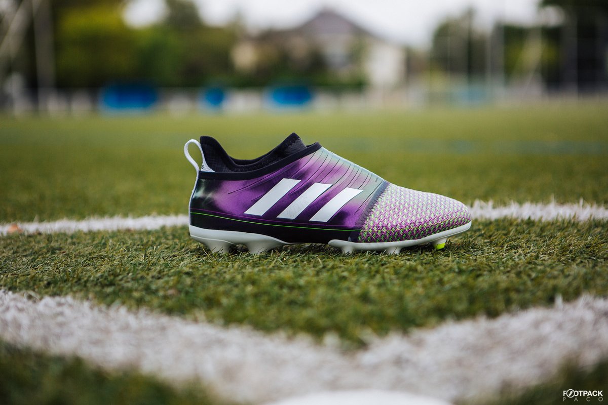 Trágico Treinta Impulso Adidas Glitch 18 1982 Copa & 2010 F50 Adizero Throwback Boot Skins Released  - Footy Headlines