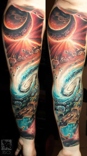 O efeito 3D deste desenho de tatuagem pode trazer toda a tatuagem, a vida seria como olhar para o início ou o fim do universo. Se é o primeiro ou o último pode ser o seu mistério.