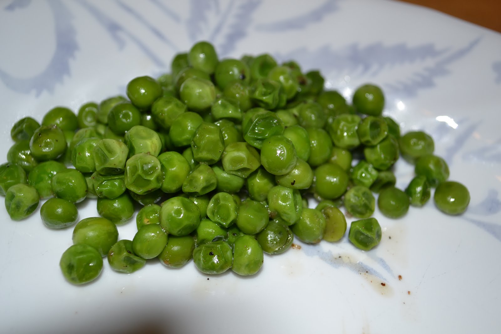 Mom's Fridge Pollo Con Limon y Ajillo, and Spanish Rustic Peas