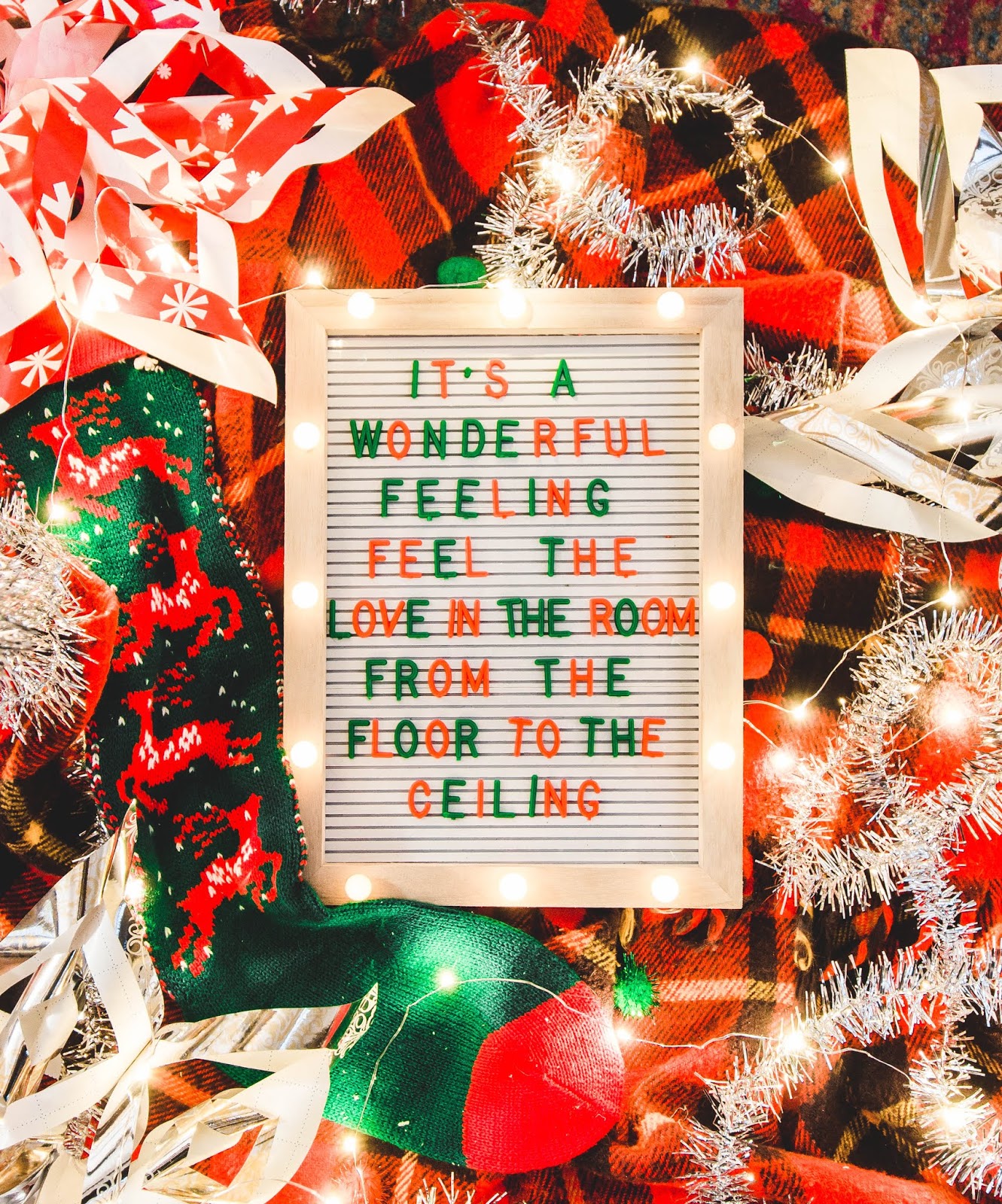 7 Cute Christmas Letter Board Sayings