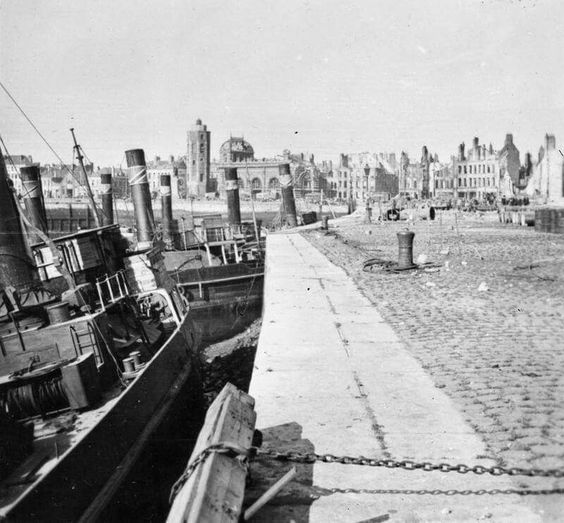 4 June 1940 worldwartwo.filminspector.com Dunkirk