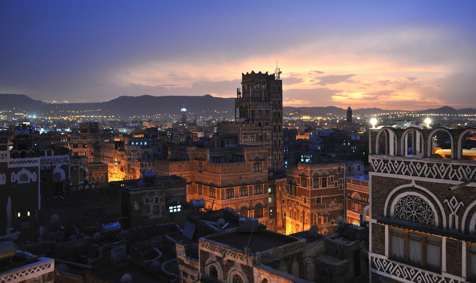 Travel & Adventures Yemen ( يمني ). A voyage to Yemen, Middle East