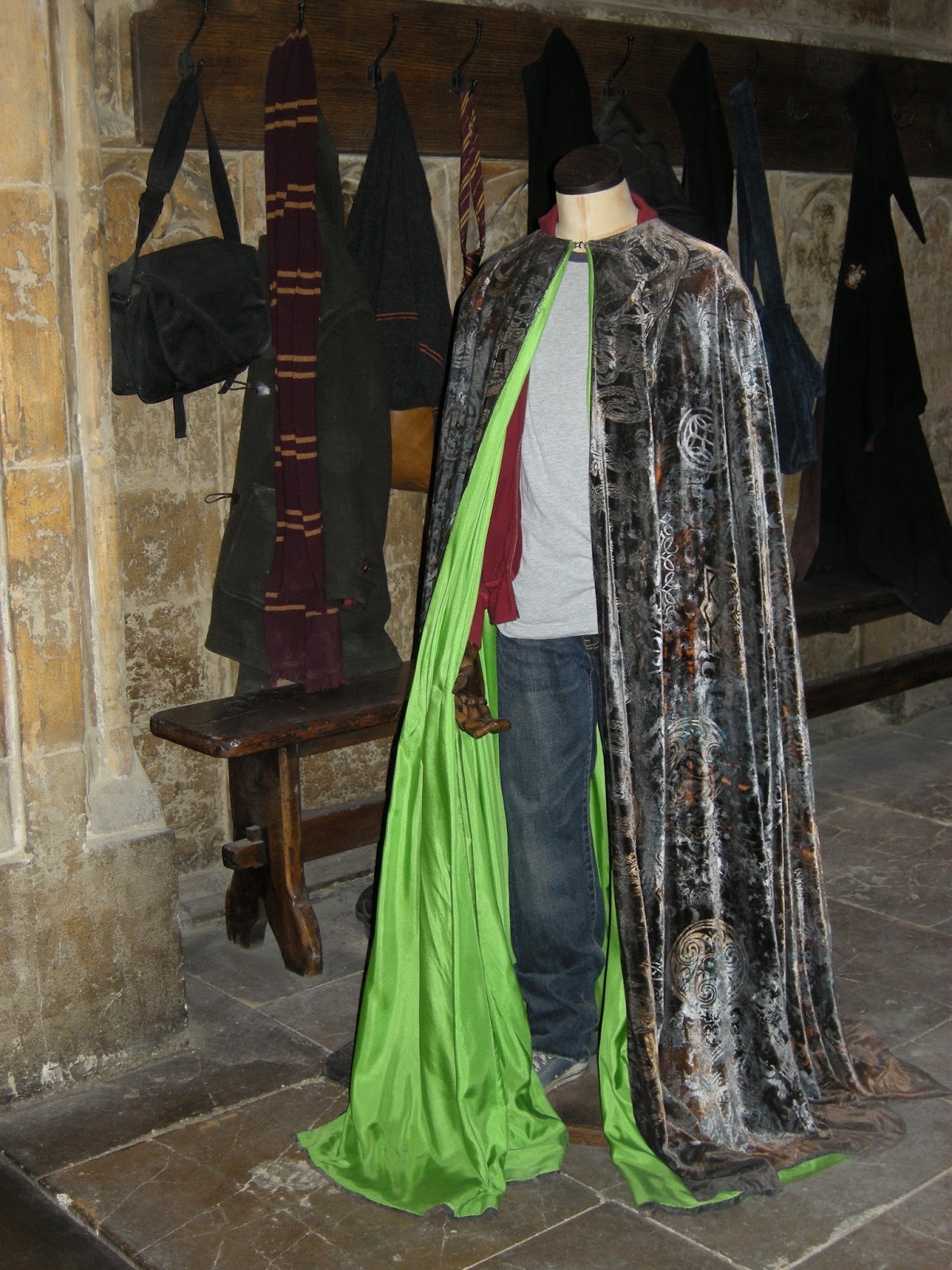 Queenie's Needlework Answers to the Textile Quiz