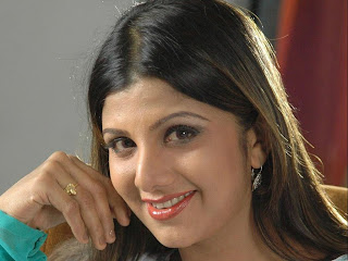 Hot Heroine Rambha HD Wallpapers, Actress Vijaya Lakshmi as Ramba iiQ8 6 Rambha+Wallpapers+(6)