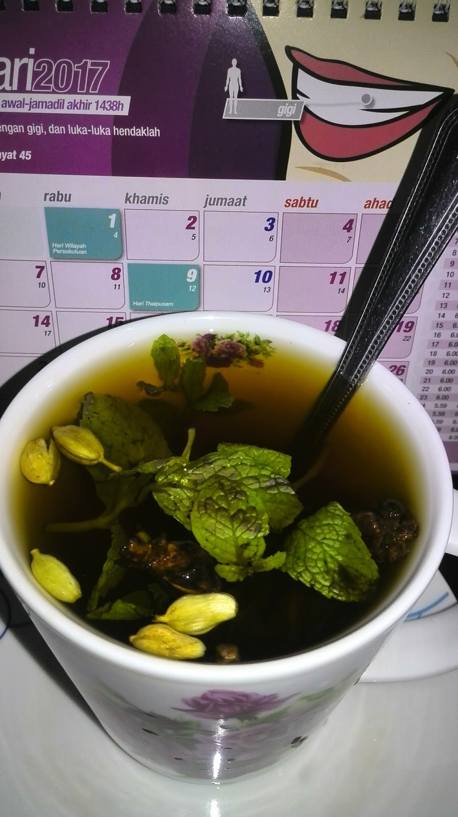 namakucella: TEH HERBA ARAB.