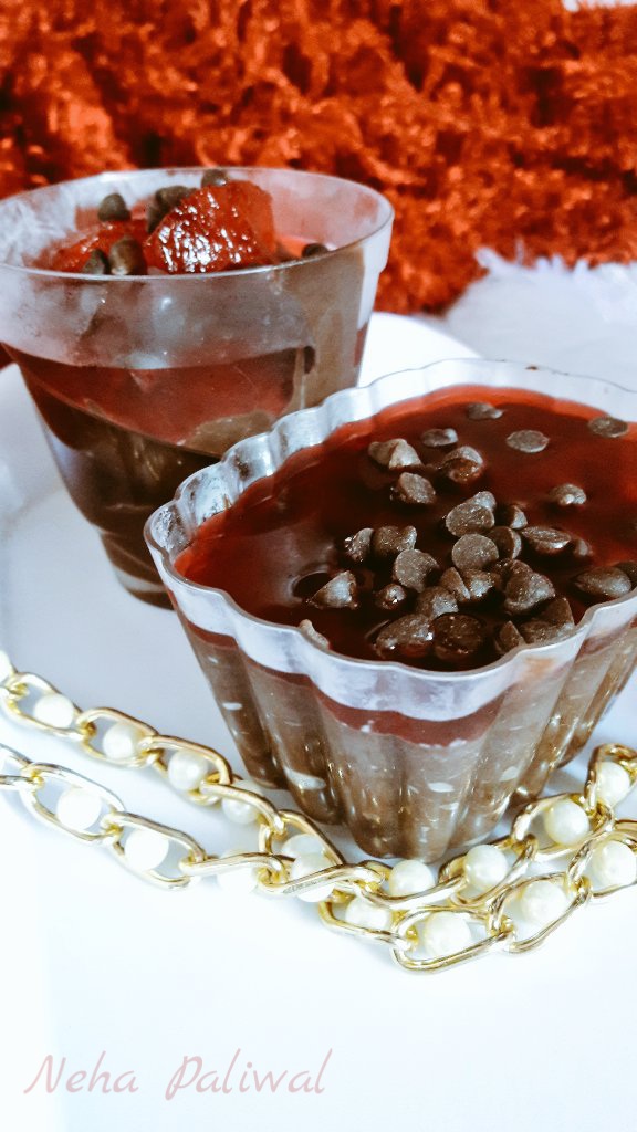 Delish Food Chocolate Mousse with strawberry jelly