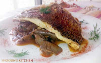 Ψάρι με μανιτάρια πλευρώτους σαν μπουρδέτο - by https://syntages-faghtwn.blogspot.gr