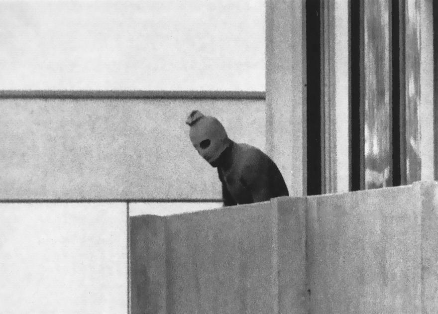 Top 100 Of The Most Influential Photos Of All Time - Munich Massacre, Kurt Strumpf, 1972