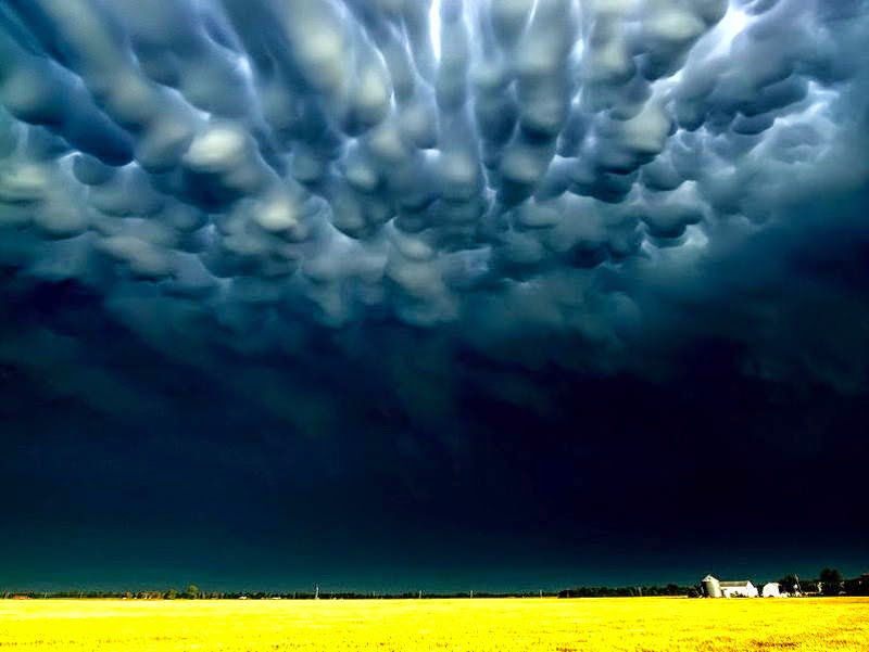 Mike Hollingshead - The World’s Best Storm Chaser Photography Mike Hollingshead - The World’s Best Storm Chaser Photography
