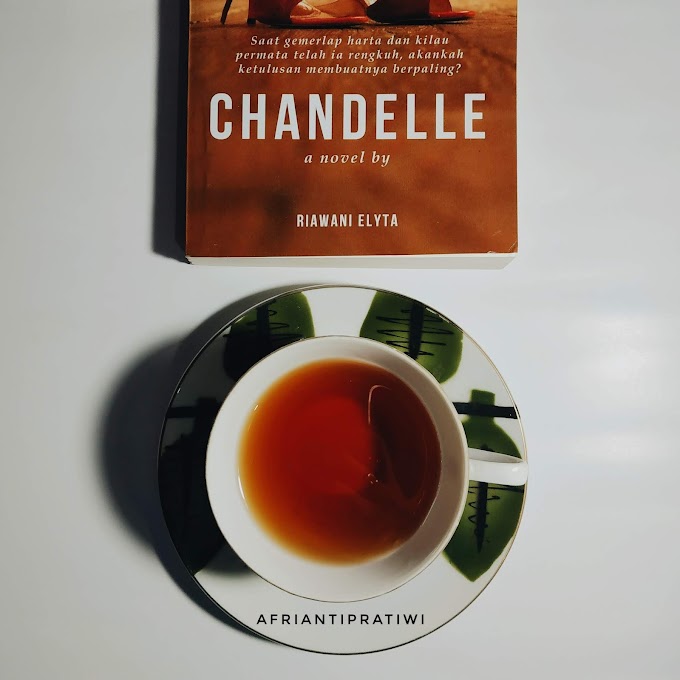 [Book Review] Chandelle by Riawani Elyta