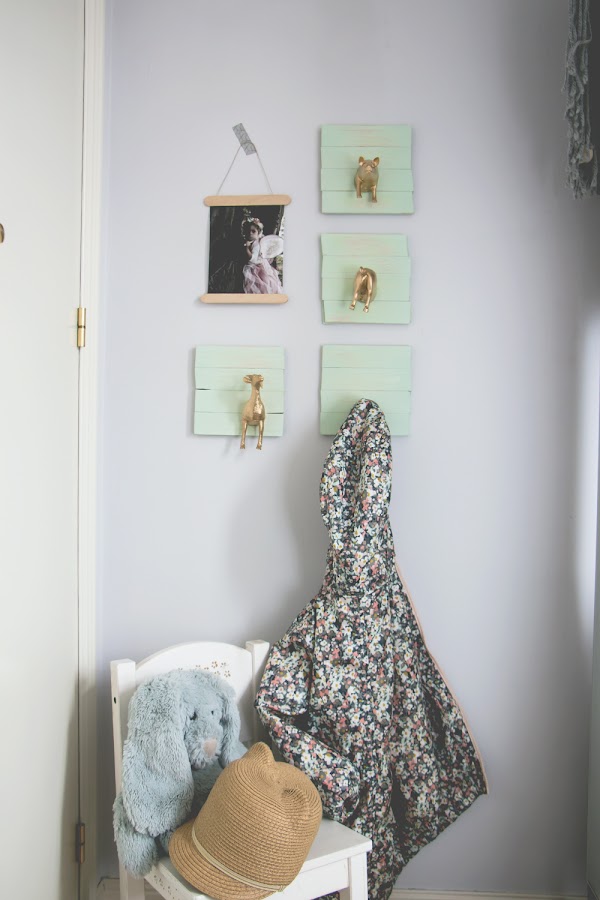 diy-percheros-con-chalk-paint-spray