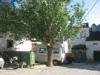 STREETS / Largo de João José le Coco, Castelo de Vide, Portugal