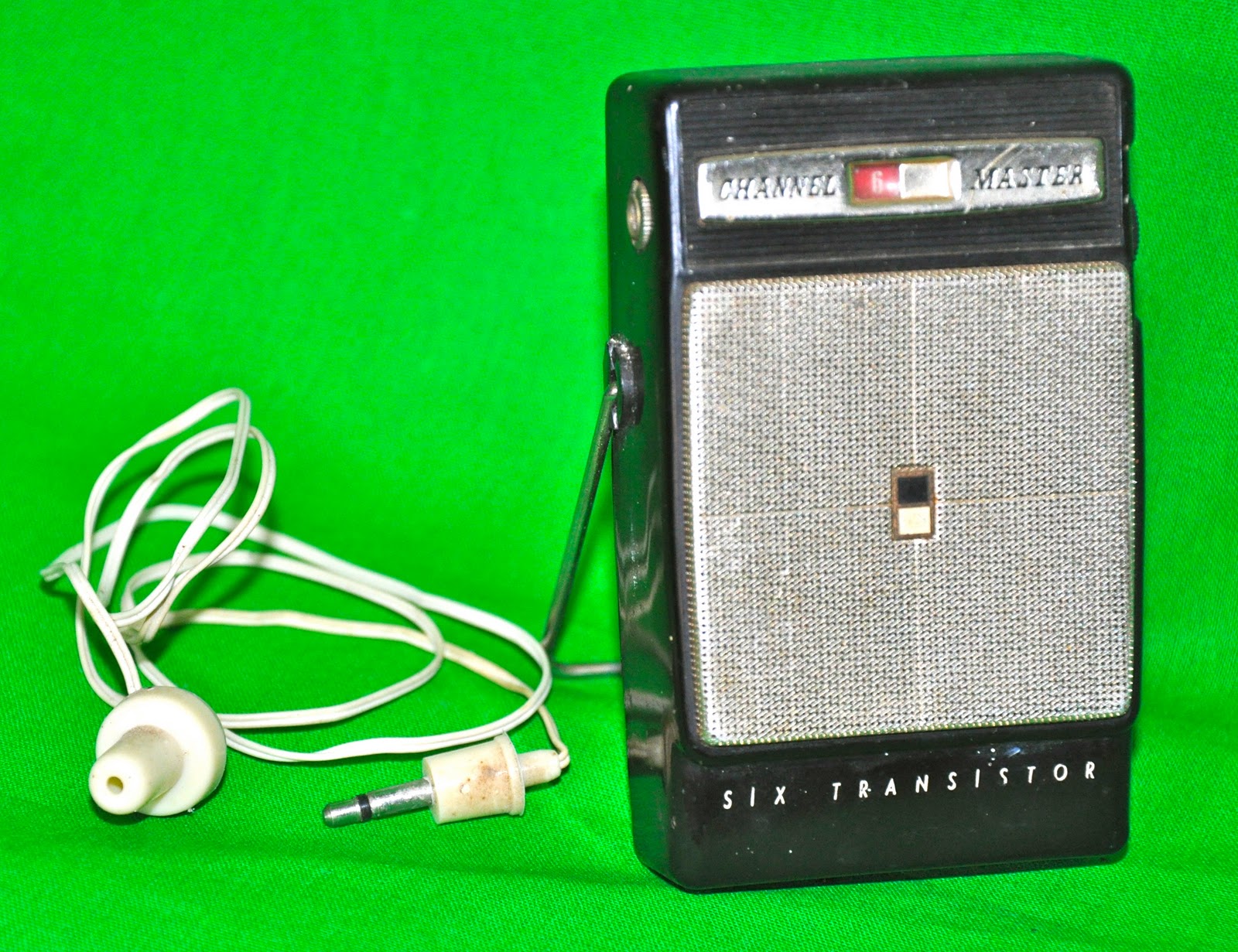 Music: Alabama: My transistor pocket radio. by Jerry W. Henry