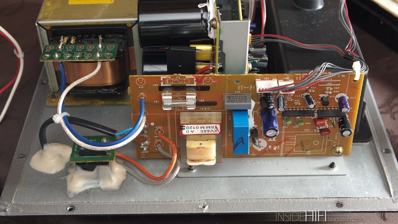 Inside HiFi Yamaha YSTSW320 [G Model]