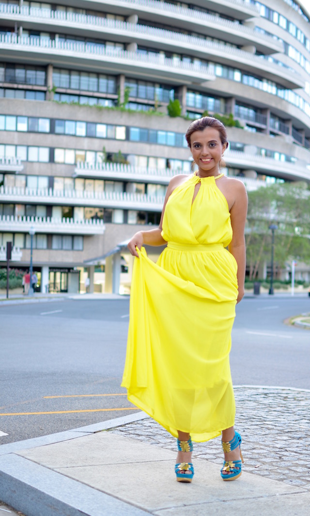Yellow Dress, happy day!