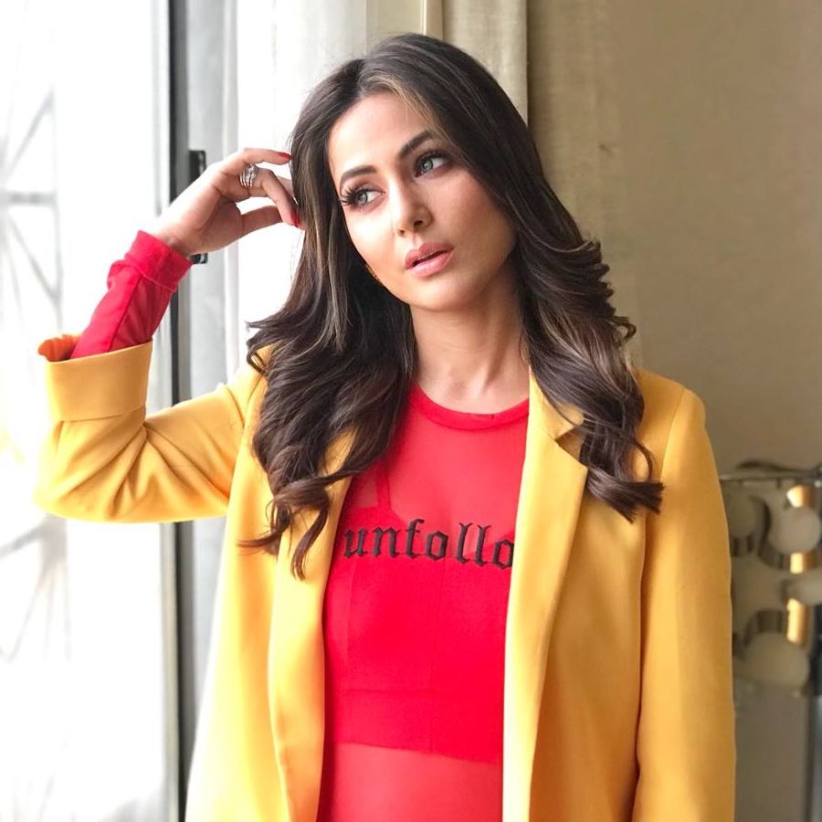 Hina Khan Wiki Height Weight Age Husband Family And