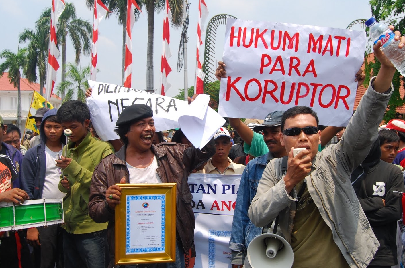 Pelanggaran hukum wood scribd indo