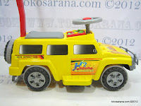 Junior H2 Hummer Ride-on Car Musical Melodies