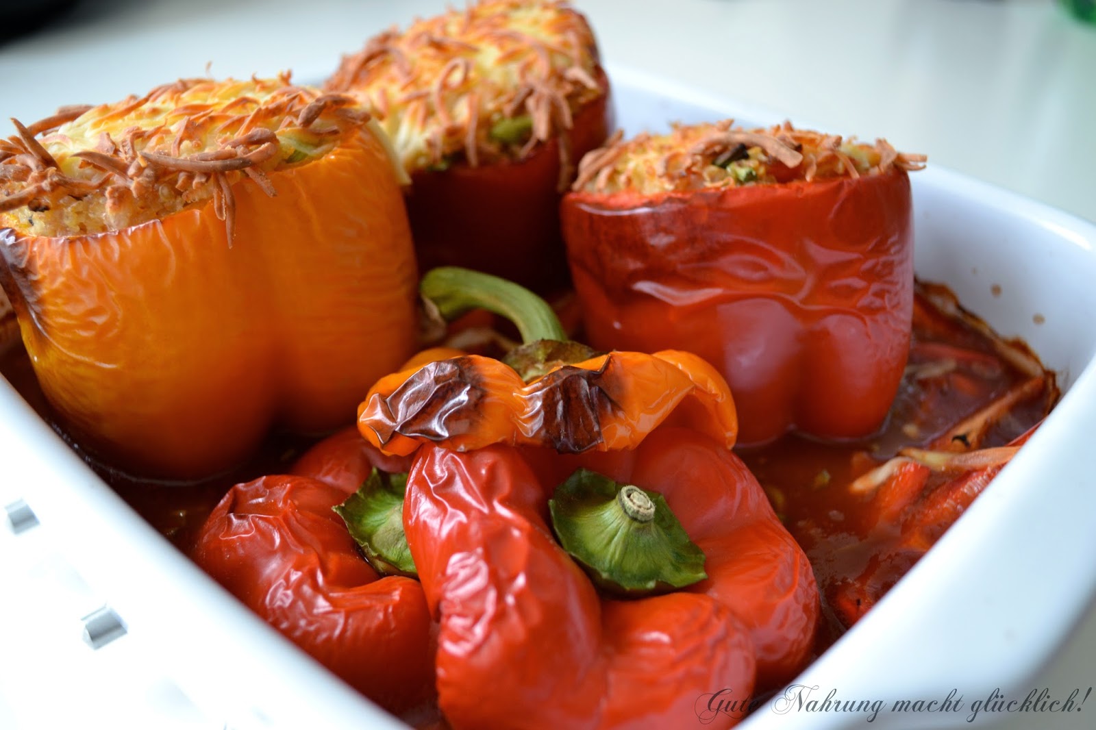 Gute Nahrung macht glücklich : Gefüllte Paprika mit Quinoa