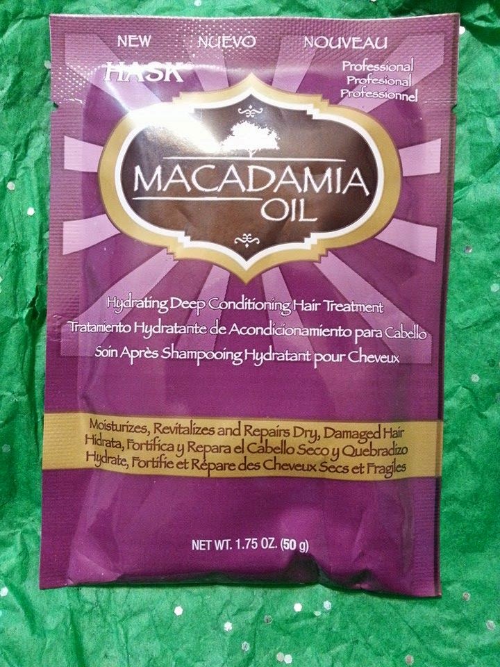 Put Your MakeUp On! Hask hair mask reviews!