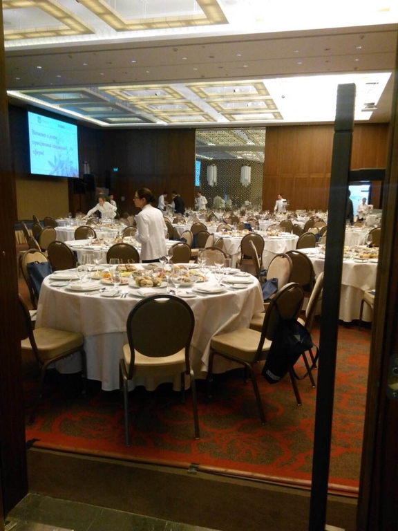 Гройсман поздравил сотрудников социальной сферы с профессиональным праздником, поблагодарив за "нелегкий, но крайне важный труд" - Цензор.НЕТ 3891