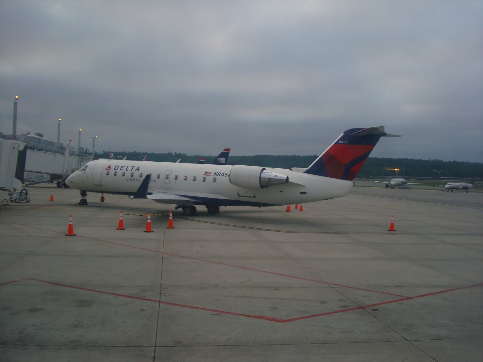 7travelbird Manchester,NH airport to Incheon Int'l airport